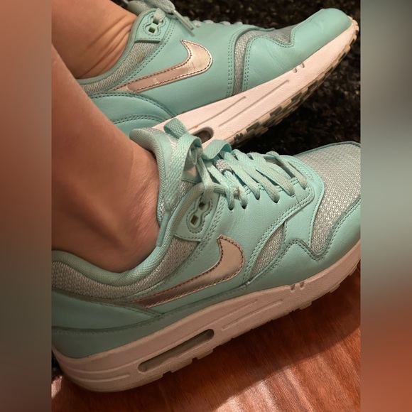 Nike air size 7 - Picture 14 of 16